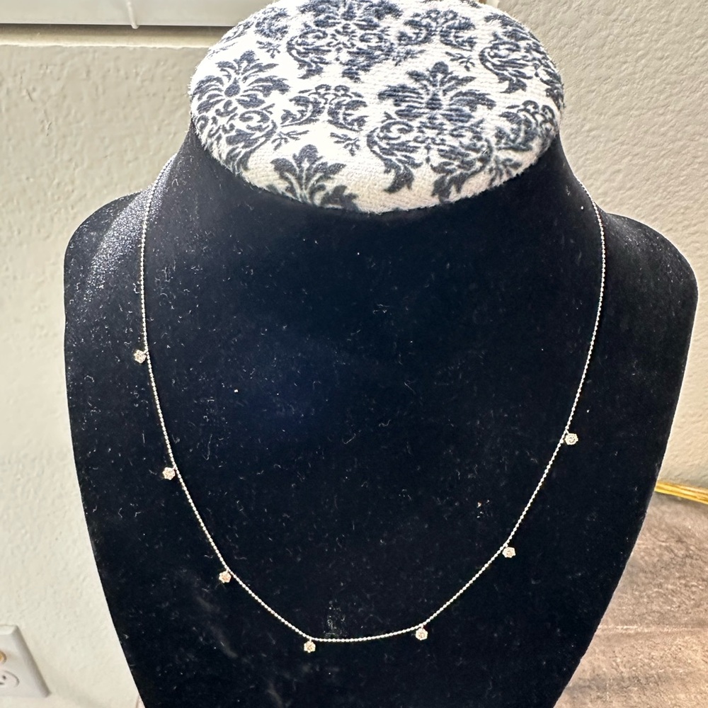 K18 WG Diamond Station Necklace
